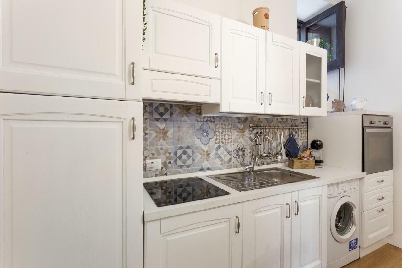 Casa Nagale- Una Suite Di Charme Nel Cuore Di Ortigia A 50 Mt Dal Mare Syracuse Luaran gambar
