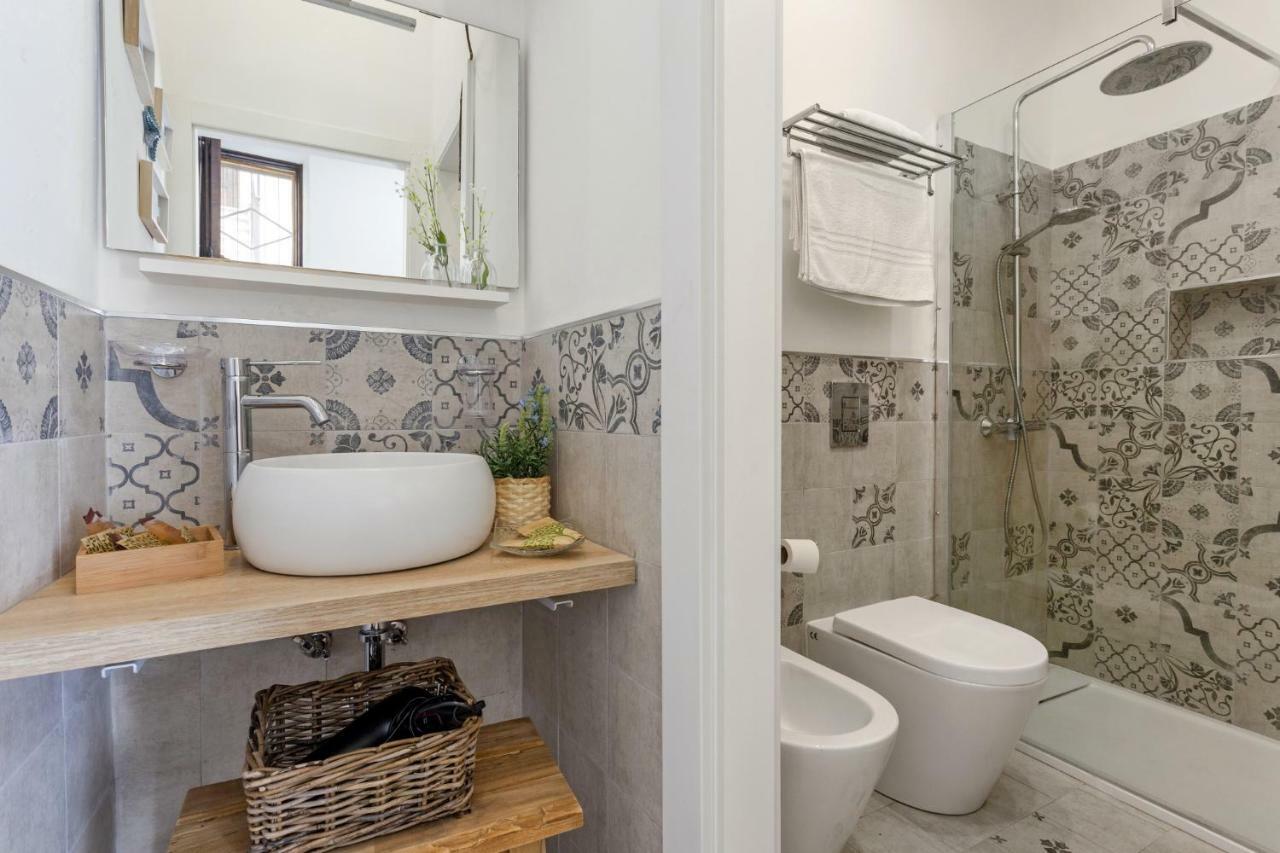Casa Nagale- Una Suite Di Charme Nel Cuore Di Ortigia A 50 Mt Dal Mare Syracuse Luaran gambar
